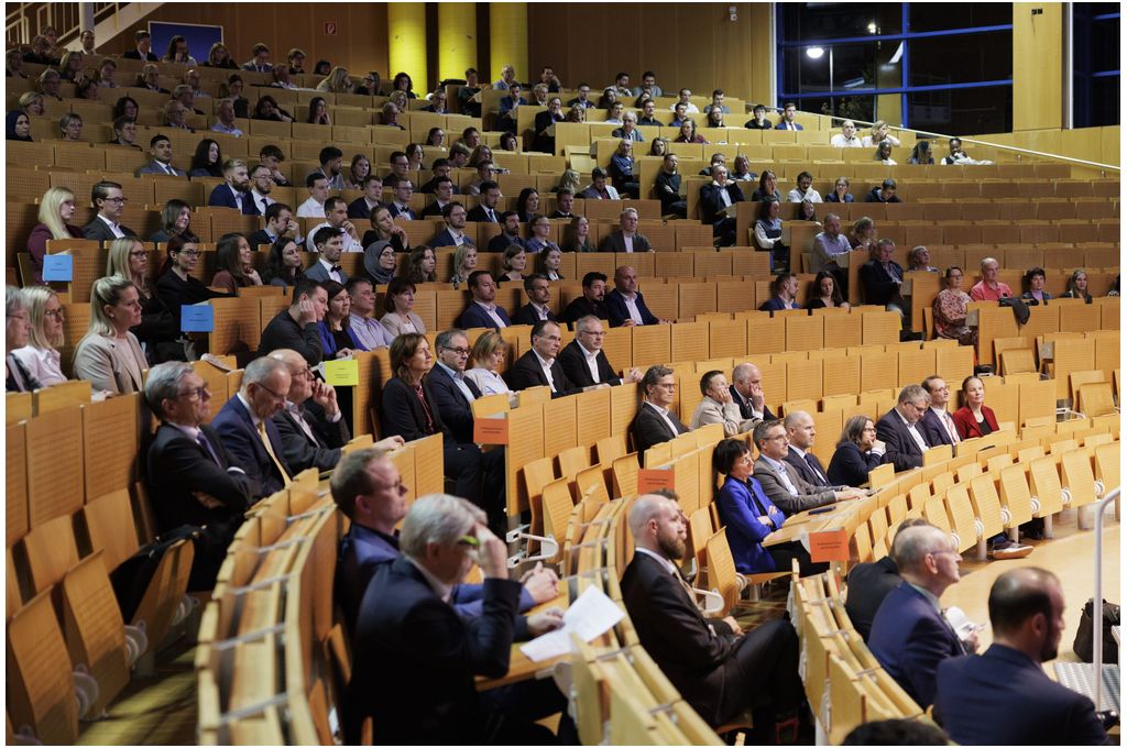 20251114-184216 - Reiner Voss  - view_RPTU_Bauingenieure141125rv048.jpg